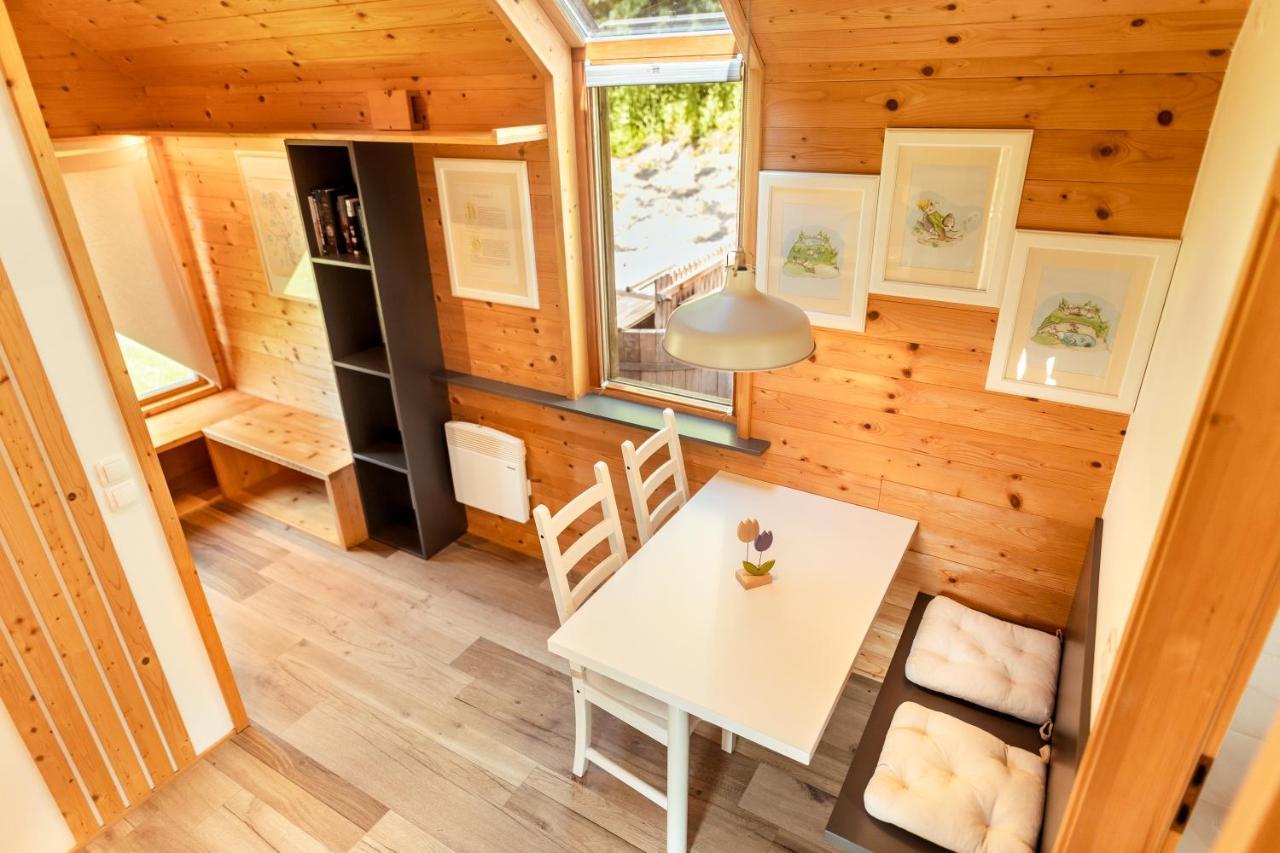 Glamping Mountain Fairy Tale Villa Bistrica pri Trzicu Eksteriør bilde