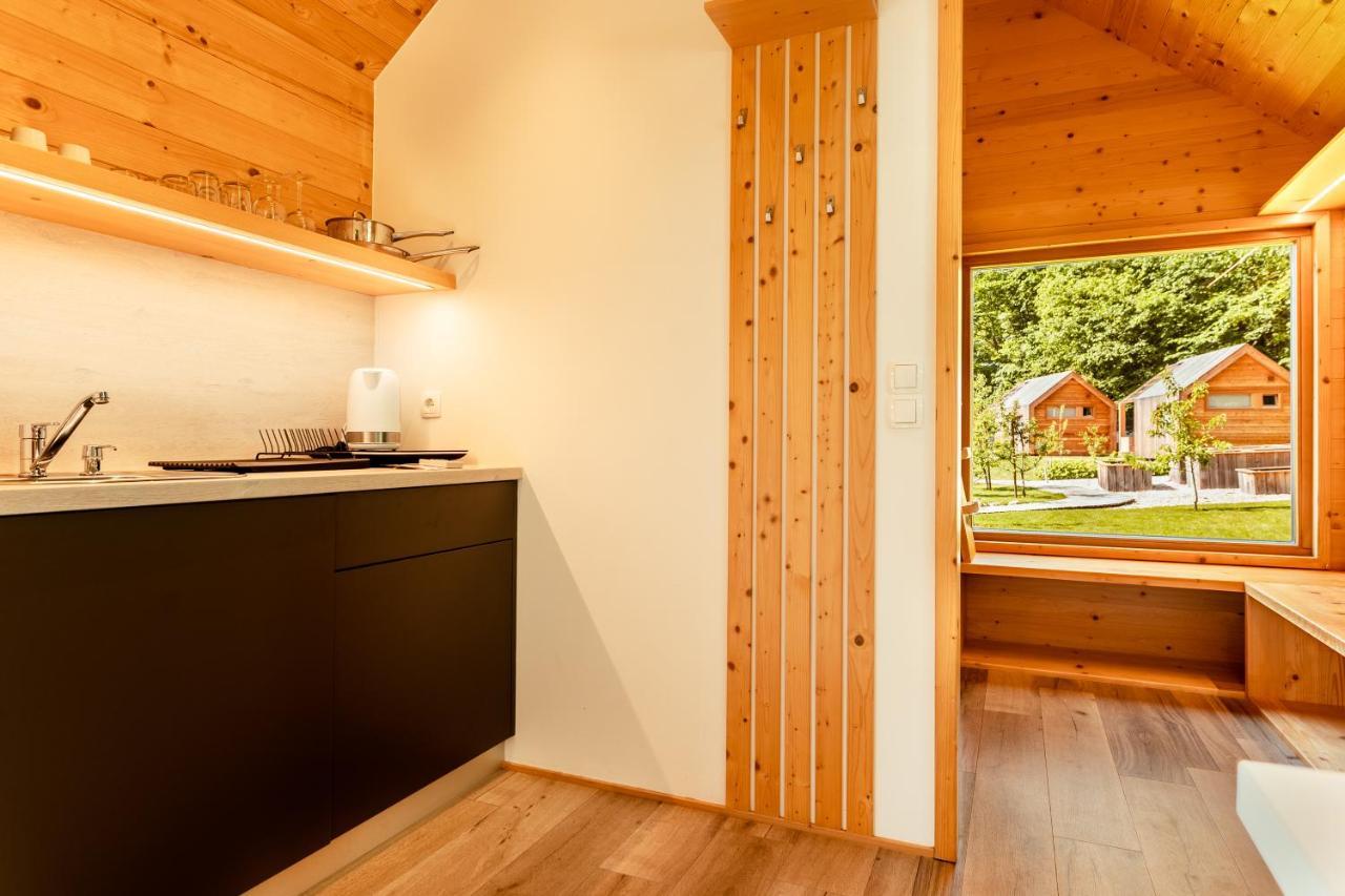 Glamping Mountain Fairy Tale Villa Bistrica pri Trzicu Eksteriør bilde