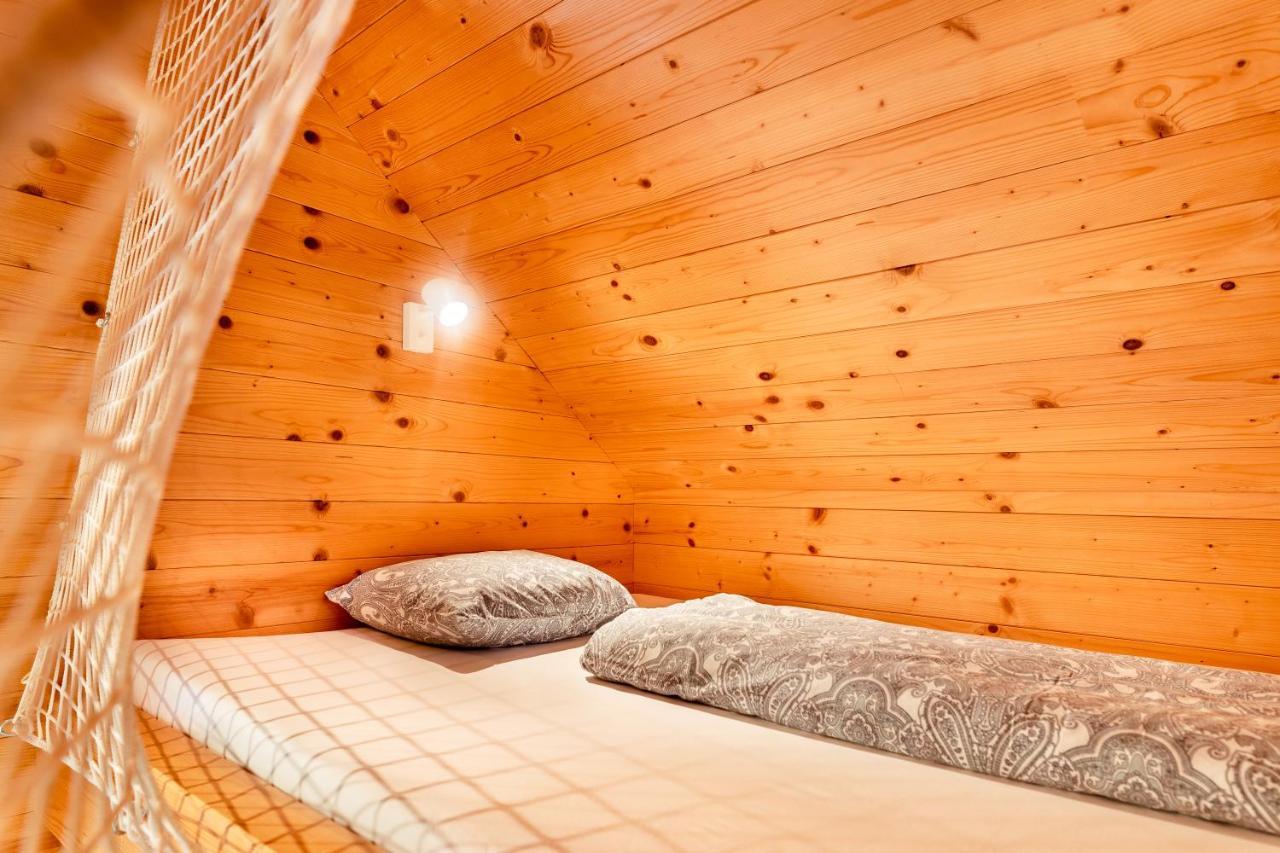 Glamping Mountain Fairy Tale Villa Bistrica pri Trzicu Eksteriør bilde