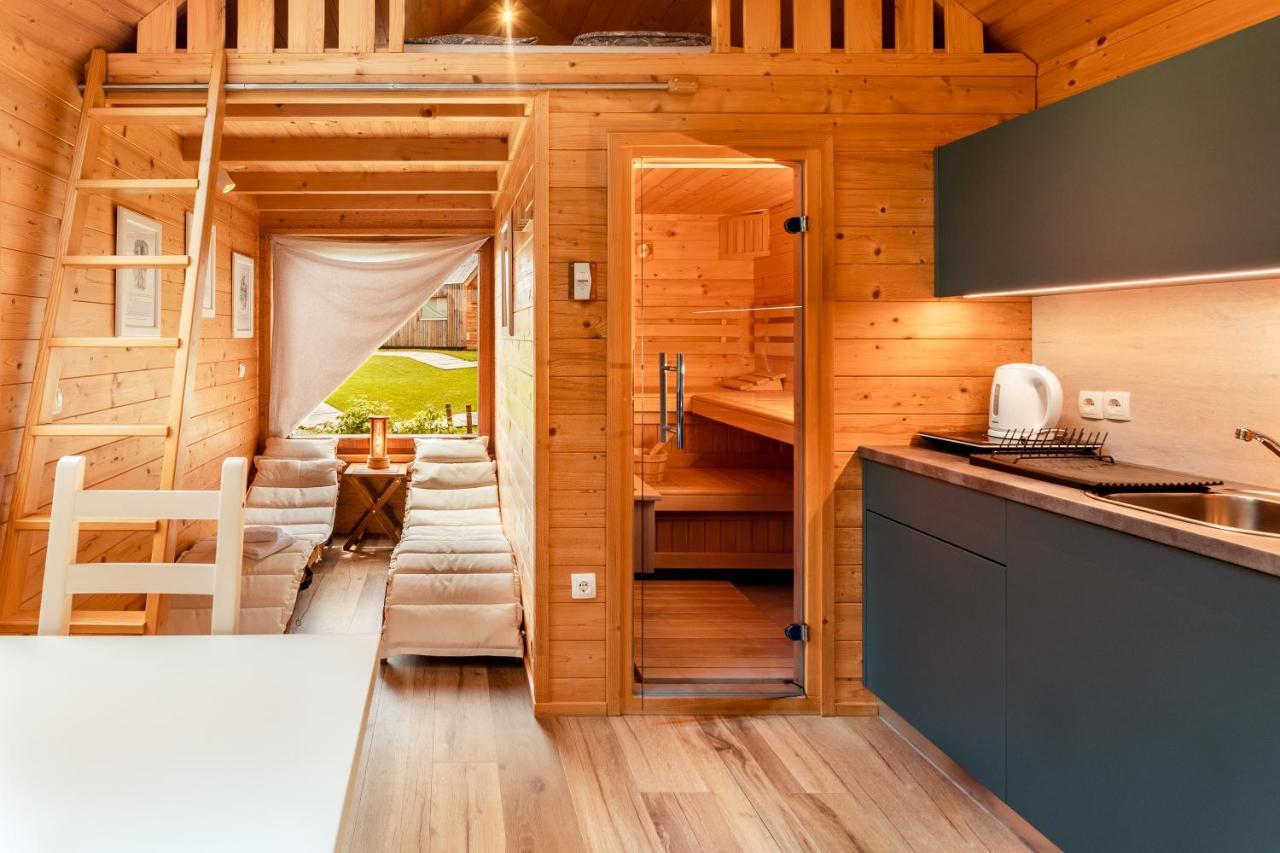 Glamping Mountain Fairy Tale Villa Bistrica pri Trzicu Eksteriør bilde
